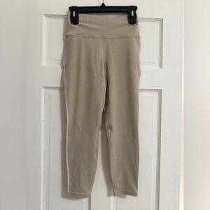 Athleta Transcend HighRise 7/8 Leggings